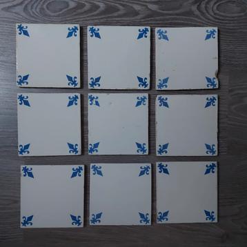 9 oude wandtegels Delfts blauw beschikbaar voor biedingen