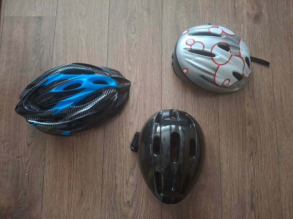 Drietal fietshelmen - Maten S, M en L, Ophalen of Verzenden, Gebruikt, S, Heer of Dame