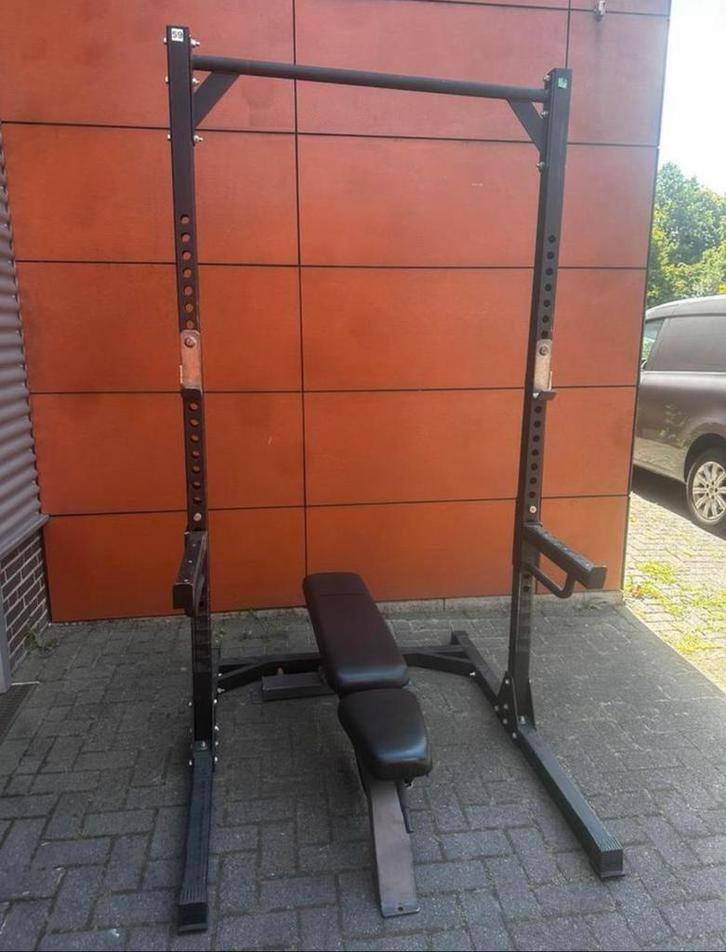 Crossmaxx Halfrack, 100kg Bumperplates,Precor Bankje,Barbell, Sport en Fitness, Fitnessmaterialen, Gebruikt, Overige typen, Ophalen