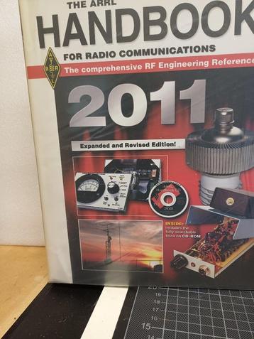 Het ARRL handboek voor zendamateurs beschikbaar voor biedingen