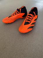 ADIDAS Predator Accuracy 2 MG/AG voetbalschoen maat 40 2/3, Ophalen of Verzenden, Zo goed als nieuw