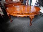 Noten ovaale barok salon tafel met geslepen glasplaat  lades, Ophalen