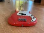 Fender Roadworn Precision 2009 Fiesta Red, Muziek en Instrumenten, Snaarinstrumenten | Gitaren | Bas, Ophalen, Zo goed als nieuw