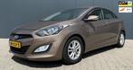 Hyundai I30 1.6 GDI i-Vision Airco Cruise Camera Navi 5 Deur, Voorwielaandrijving, Euro 5, Gebruikt, 4 cilinders