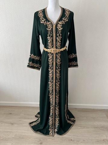 Te huur: Donkergroene Kaftan (Maat S) beschikbaar voor biedingen