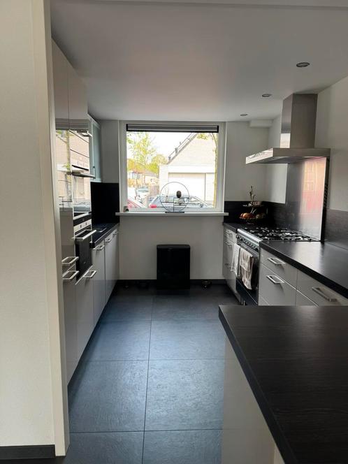 Keuken incl apparatuur, Huis en Inrichting, Keuken | Complete keukens, Gebruikt, Dubbelwandige keuken, Overige kleuren, Hout, Hoogglans of Gelakt