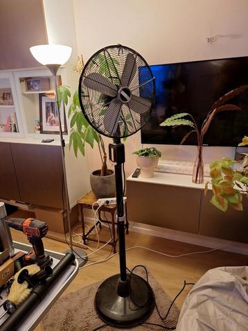 Vintage Ventilator - 3 Standen beschikbaar voor biedingen