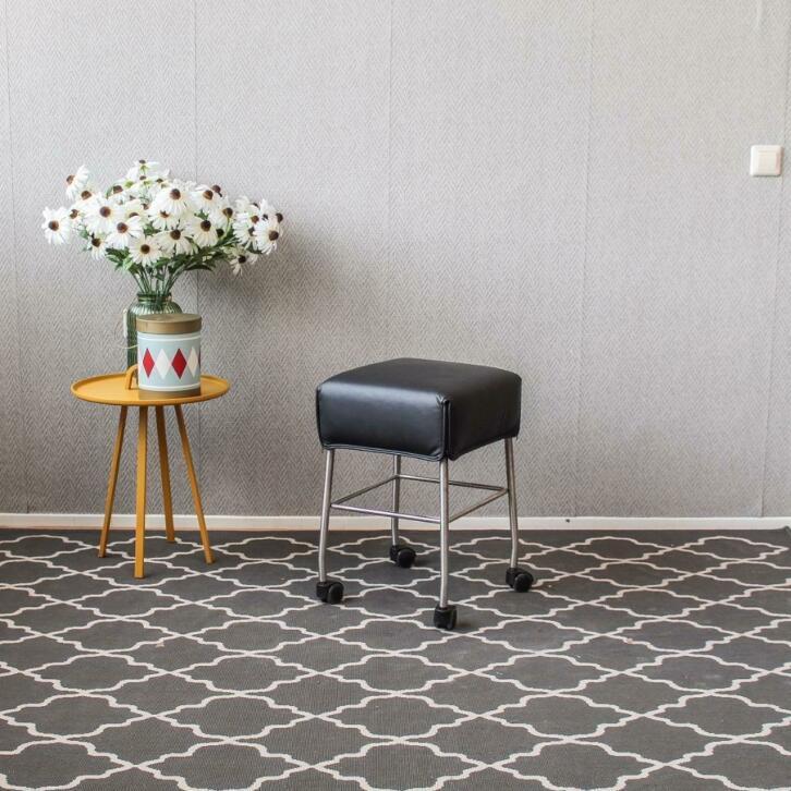 4x Montis Samba barkruk zwart leder - laag model met wiel, Huis en Inrichting, Banken | Voetenbanken en Poefen, Zo goed als nieuw