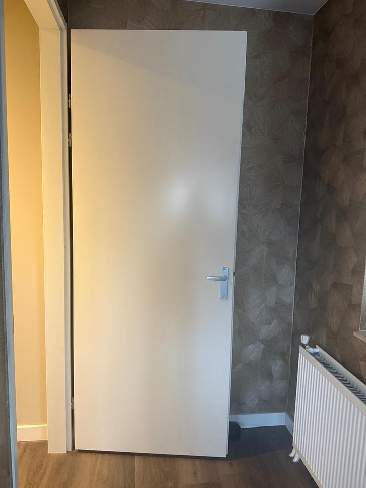 1 of 2 Svedex opdek binnendeur Alpine wit rechts 231,5x88, Doe-het-zelf en Verbouw, Deuren en Horren, Gebruikt, Binnendeur, 215 cm of meer