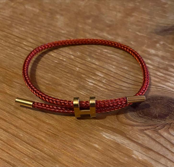 Verstelbare Hermes Armband - Rood/Goud, Sieraden, Tassen en Uiterlijk, Armbanden, Zo goed als nieuw, Overige materialen, Rood