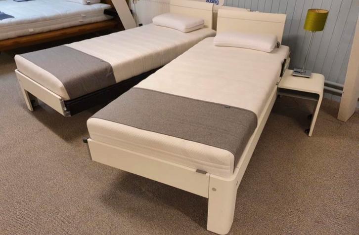 Showroom Auping Auronde Deelbaar 180x200 Wit Compleet, Huis en Inrichting, Slaapkamer | Bedden, Zo goed als nieuw, Tweepersoons
