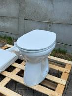 Villeroy & Boch staande wc + Sphinx wasbak, Doe-het-zelf en Verbouw, Sanitair, Ophalen, Zo goed als nieuw, Toilet