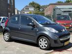 Peugeot 107 1.0-12V XS Nieuwstaat, Voorwielaandrijving, Euro 5, Stof, Gebruikt
