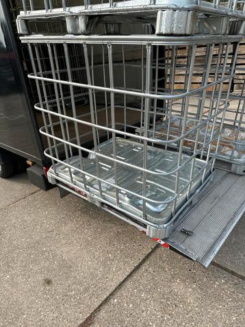 Metalen Gaascontainers voor Magazijnopslag - Diverse Aantall beschikbaar voor biedingen