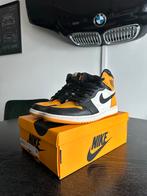 Nike Air Jordan 1 Retro High OG Taxi EU43, Kleding | Heren, Schoenen, Ophalen of Verzenden, Nieuw, Overige kleuren, Sneakers of Gympen