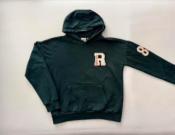 Retour Capuchon Sweater - Maat 13/14 beschikbaar voor biedingen
