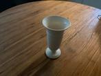 Wedgewood Edme Bloemenvaas, Huis en Inrichting, Woonaccessoires | Vazen, Wit, Aardewerk of Porselein, Ophalen of Verzenden, Zo goed als nieuw