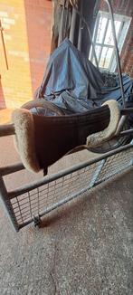 Bont zadelonderlegger, Dieren en Toebehoren, Paarden en Pony's | Dekens en Dekjes, Ophalen of Verzenden