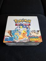 Surging Sparks Boosterbox Boosterpack 36 stuks Pokemon, Ophalen, Zo goed als nieuw, Boosterbox