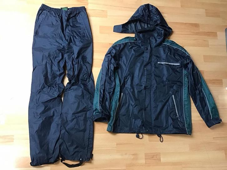 Regenpak donkerblauw met groen maat S, Caravans en Kamperen, Regenkleding, Zo goed als nieuw, Regenpak, Dames, Heren, Kinderen