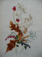 Borduurwerk "Bruin blad en bessen", Ophalen of Verzenden, Gebruikt, Handborduren, Onderdeel of Toebehoren