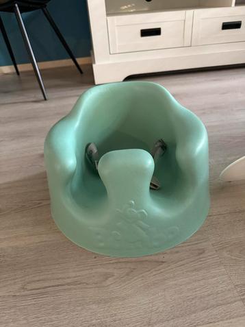 Bumbo Stoeltje + Tafelblad beschikbaar voor biedingen