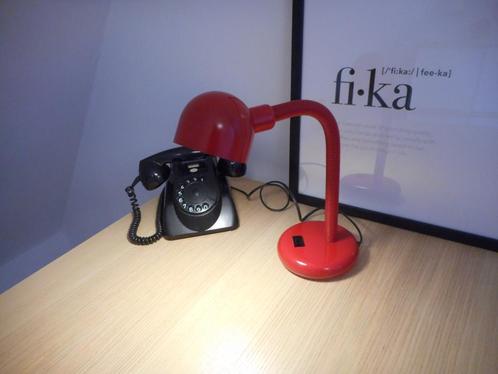 Vintage rode bureau lamp, tafellamp, Huis en Inrichting, Lampen | Tafellampen, Gebruikt, Minder dan 50 cm, Metaal, Ophalen of Verzenden