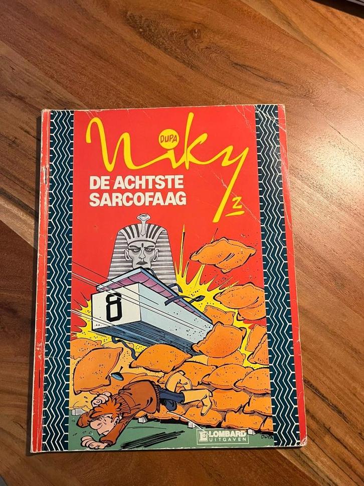 Nicky 2 - De achtste sarcofaag - 1e druk sc, Boeken, Stripboeken, Zo goed als nieuw, Eén stripboek, Ophalen of Verzenden