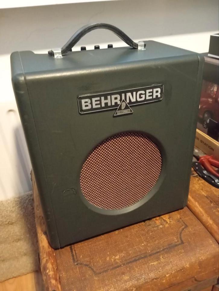 Behringer Thunderbird BX108 Bascombo Ruilen, Muziek en Instrumenten, Overige Muziek en Instrumenten, Gebruikt, Ophalen of Verzenden