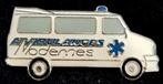 Ambulance Modernes pin, Verzamelen, Speldjes, Pins en Buttons, Verzenden, Nieuw, Transport, Speldje of Pin