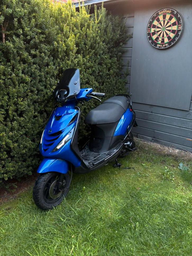 Zip 70cc 4t, Fietsen en Brommers, Scooters | Piaggio, Gebruikt, Zip, Maximaal 45 km/u, Benzine, Ophalen