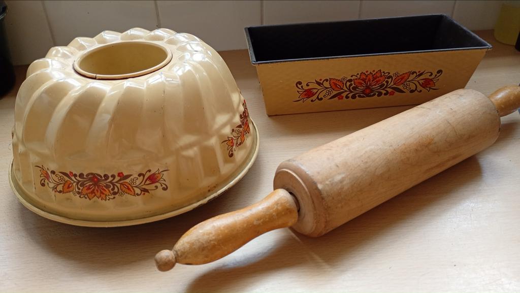 Vintage Bakblikken Set en deegroller, Antiek en Kunst, Ophalen of Verzenden