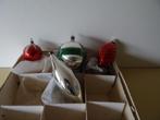 4 oude kerstballen waaronder 1 ajeko bal, Diversen, Kerst, Verzenden, Gebruikt