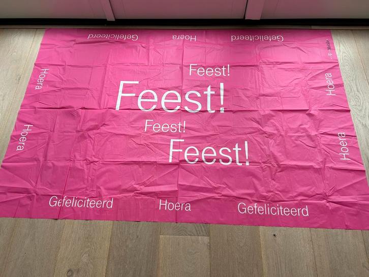 roze kunsttof feest tafelkleed, Hobby en Vrije tijd, Feestartikelen, Zo goed als nieuw, Versiering, Ophalen of Verzenden