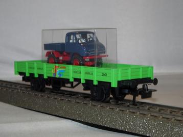 Marklin platte wagen met 2x unimog 94110 Nieuw in OVP (#730) beschikbaar voor biedingen