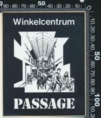 Sticker: Winkelcentrum Passage, Ophalen of Verzenden, Zo goed als nieuw, Bedrijf of Vereniging