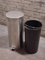 Te koop,Ikea prullenbak met pedaal functie., Ophalen, Metaal, Met pedaal