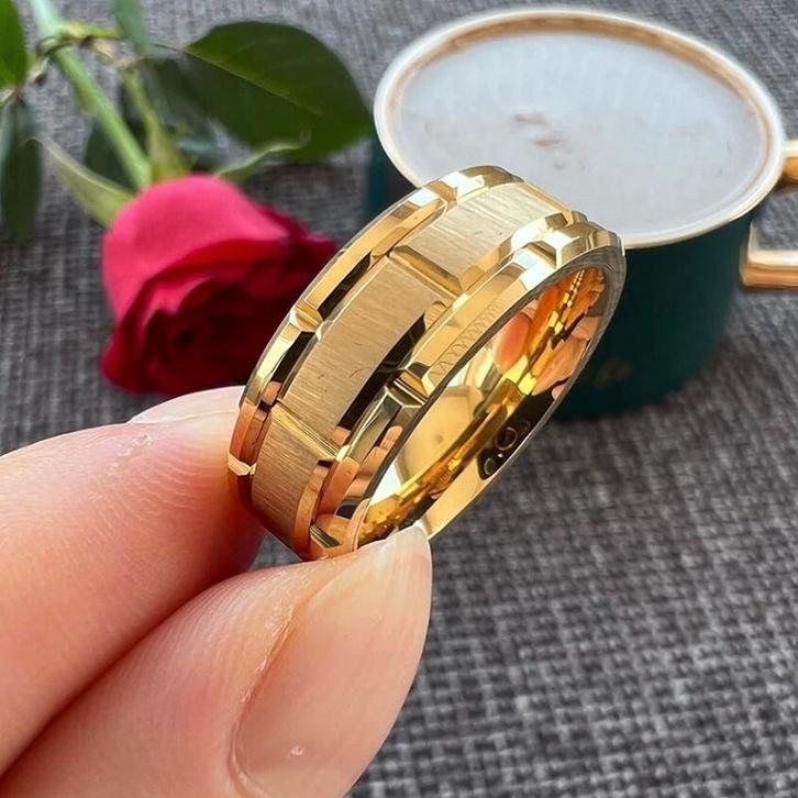 Trouwringen Wolfraam 18 Karaat Verguld - Max, Sieraden, Tassen en Uiterlijk, Ringen, Nieuw, Dame of Heer, Goud, Overige materialen