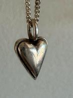 S259/Zilveren Minimalistische HARTJES ketting, Gebruikt, Verzenden, X, Zilver