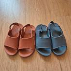 Slippertjes Zara 21/22, badslippers instappers, Ophalen of Verzenden, Jongetje of Meisje, Schoentjes