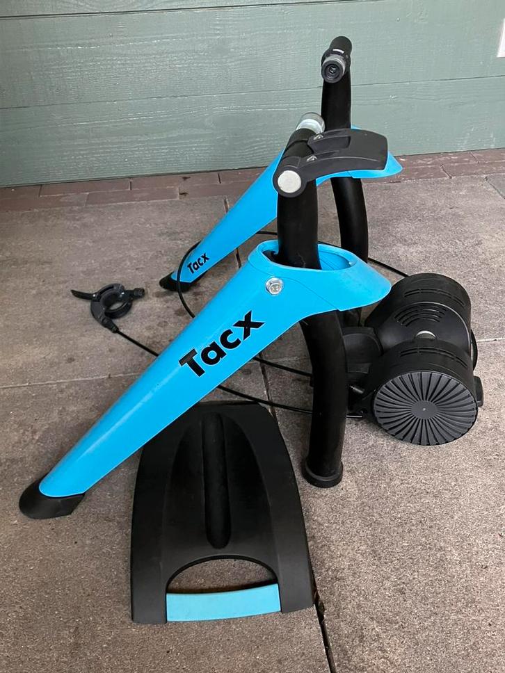 ✅Tacx boost speed sensor ZGAN🔥🏁🏁, Sport en Fitness, Wielrennen, Zo goed als nieuw, Overige typen, Ophalen