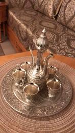 Waterkan en 6 bekers en dadels cometje zilverkleurige nieuwe, Huis en Inrichting, Keuken | Tupperware, Ophalen of Verzenden