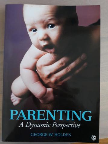 Parenting - Holden beschikbaar voor biedingen