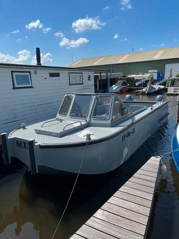 Aluminiumjon. Op voorraad Scuba 850 pro met windscherm. beschikbaar voor biedingen