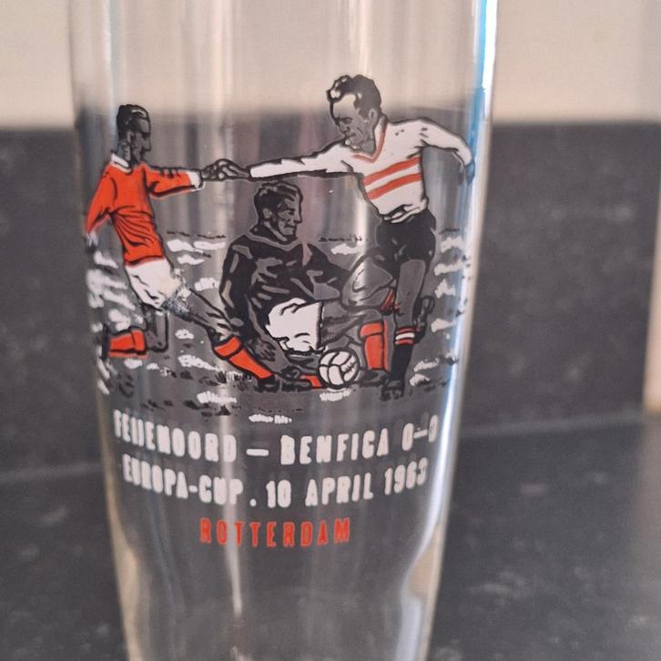 Bierglas Feijenoord 1963, Verzamelen, Sportartikelen en Voetbal, Zo goed als nieuw, Overige typen, Feyenoord, Ophalen of Verzenden