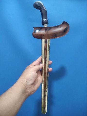 Antieke Keris Sengkelat 13 Luk Beras Wutah Timoho Hout KST60 beschikbaar voor biedingen