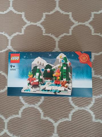 LEGO Set - Winterpret met Elfen beschikbaar voor biedingen