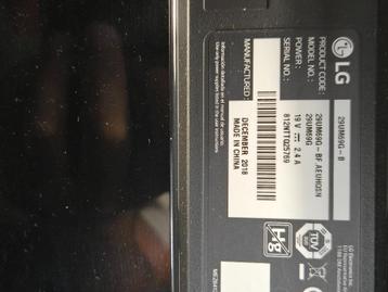 2x LG 29UM69G Ultrawide Monitors beschikbaar voor biedingen