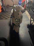 Sym orbit, Fietsen en Brommers, Ophalen, Zo goed als nieuw, Benzine, Orbit