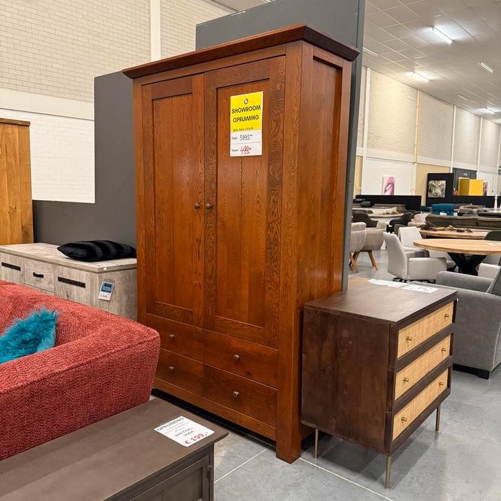 Nieuwe eikenhouten kledingkast met lades, Huis en Inrichting, Kasten | Kledingkasten, Nieuw, 200 cm of meer, 100 tot 150 cm, 50 tot 75 cm